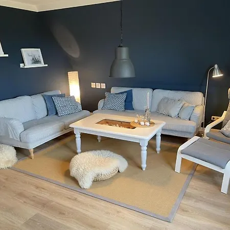 Anchorage Modern Retreat